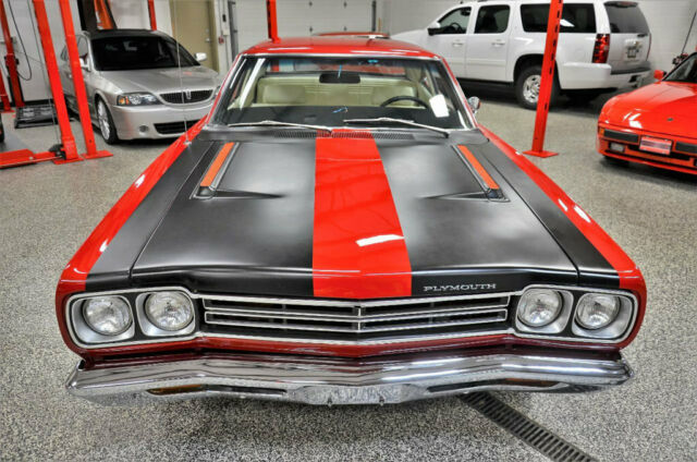 Plymouth Road Runner 1969 image number 4