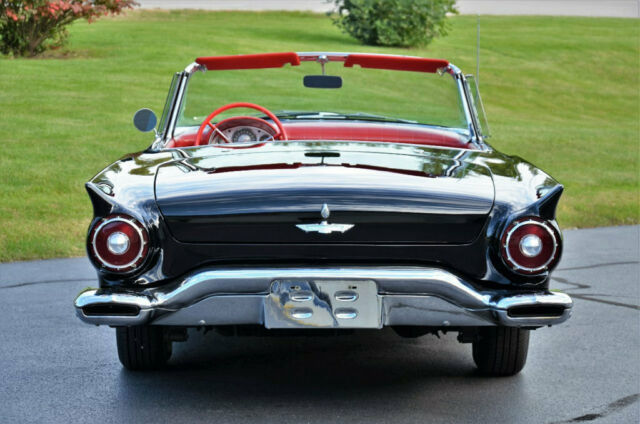 Ford Thunderbird 1957 image number 10