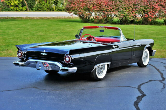 Ford Thunderbird 1957 image number 4