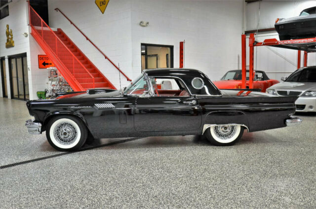 Ford Thunderbird 1957 image number 6