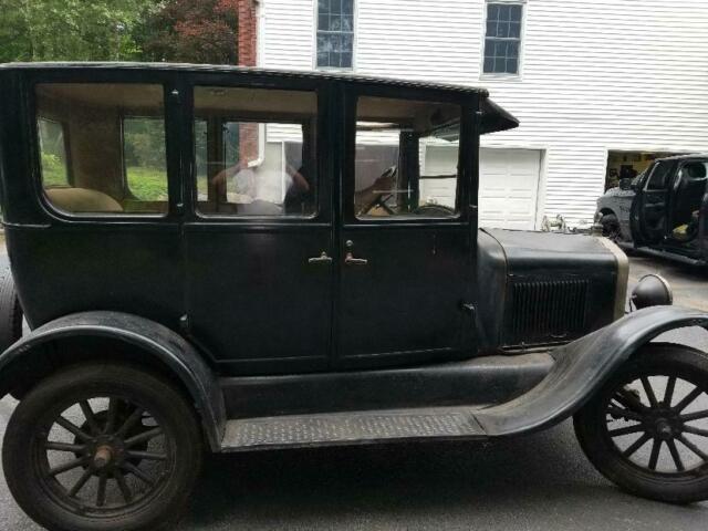 Ford Model T 1926 image number 19