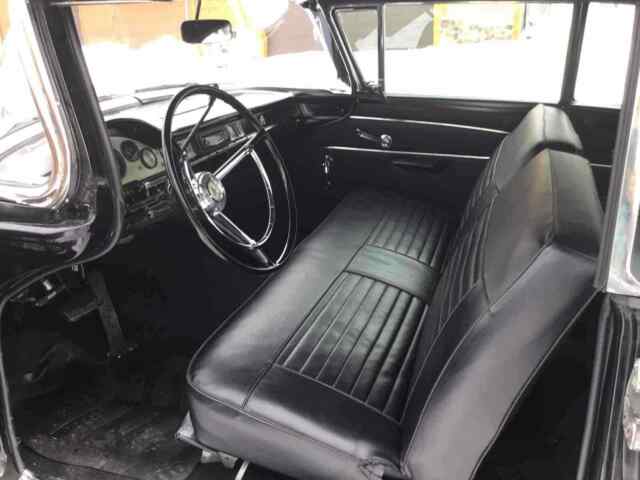 Ford Fairlane 1957 image number 29