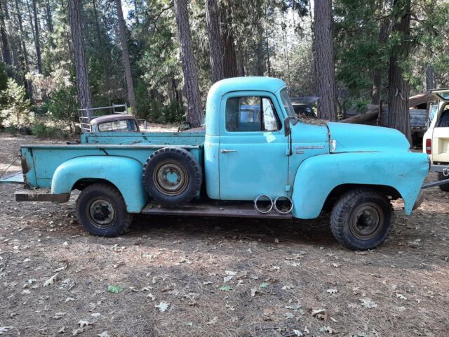 International Harvester S-120 4x4 1957 image number 2