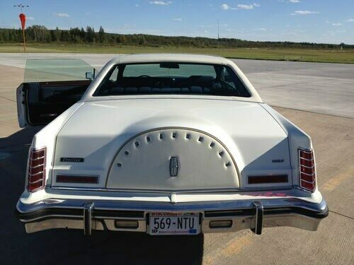 Lincoln Mark Series 1979 image number 2