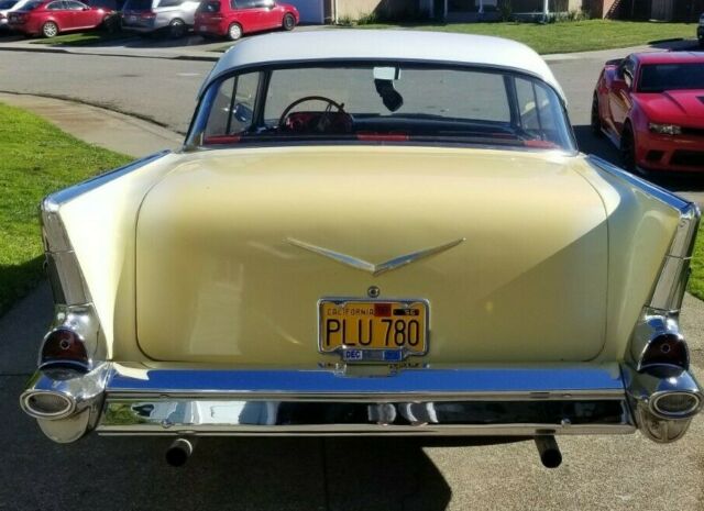 Chevrolet Bel Air/150/210 1957 image number 3