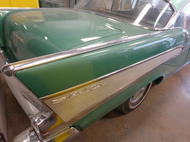 Chevrolet Bel Air/150/210 1957 image number 11