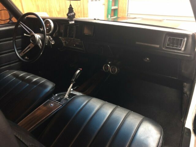 Buick GS 455 1970 image number 31