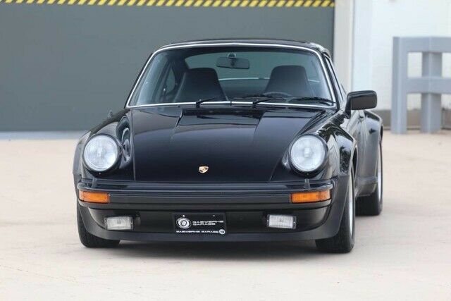 Porsche 911 1977 image number 11