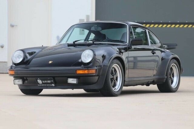 Porsche 911 1977 image number 25