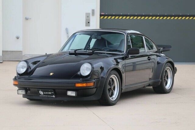 Porsche 911 1977 image number 29