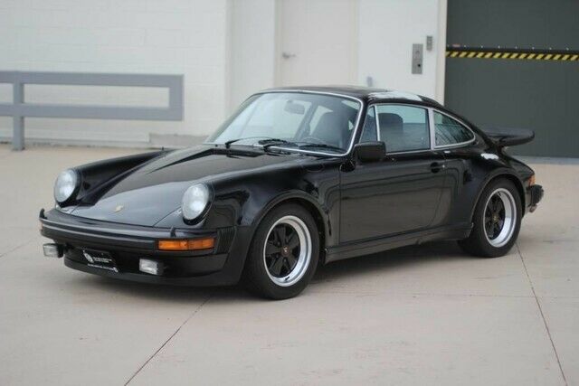 Porsche 911 1977 image number 46