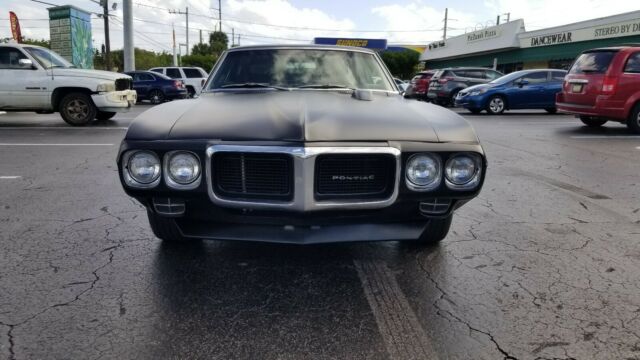 Pontiac Firebird 1969 image number 9