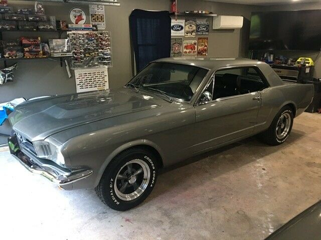 Ford Mustang 1965 image number 46