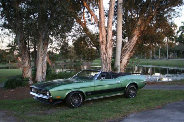 Ford Mustang 1972 image number 23