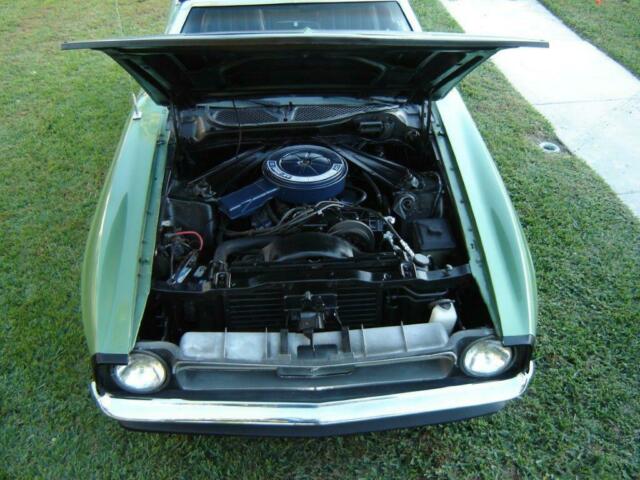 Ford Mustang 1972 image number 28