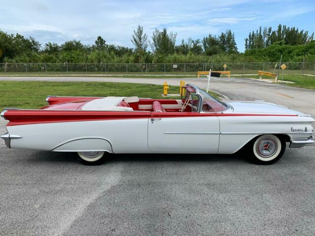 Oldsmobile Eighty-Eight 1959 image number 7