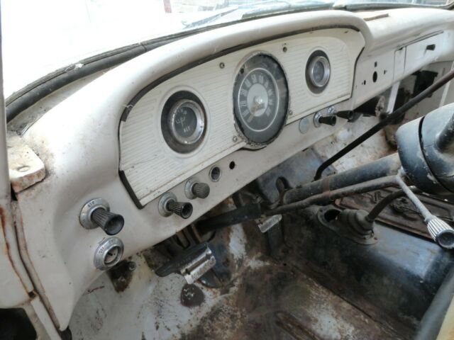 Ford F-100 1965 image number 16