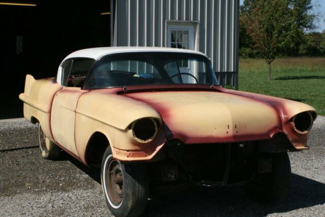 Cadillac DeVille 1957 image number 11