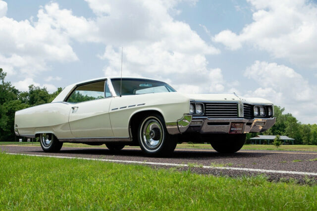 Buick Electra 1967 image number 46