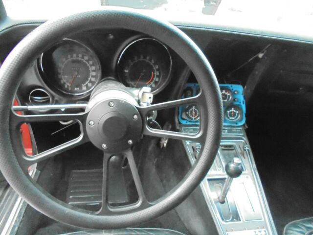 Chevrolet Corvette 1970 image number 12