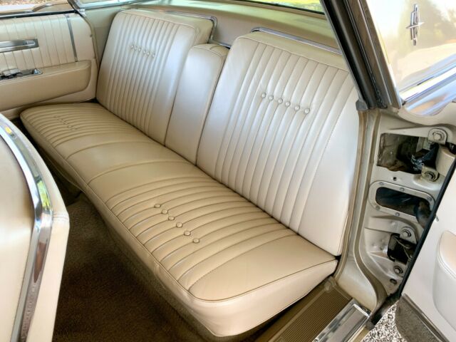 Lincoln Continental 1964 image number 32