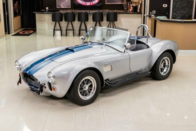 Shelby Cobra 1965 image number 28