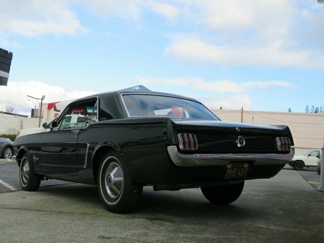 Ford Mustang 1965 image number 13