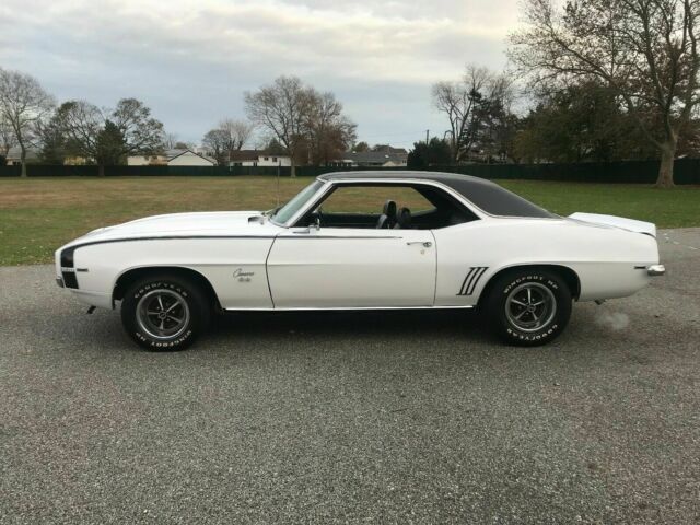 Chevrolet Camaro 1969 image number 1