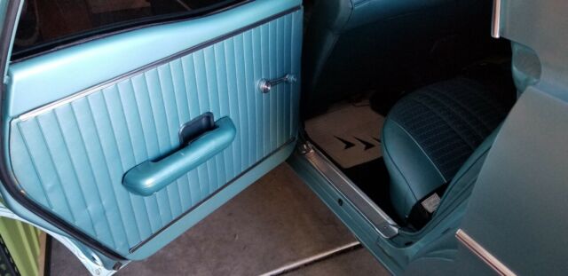Ford Fairlane 1968 image number 19