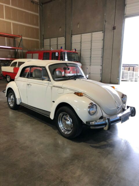 Volkswagen Beetle - Classic 1976 image number 16