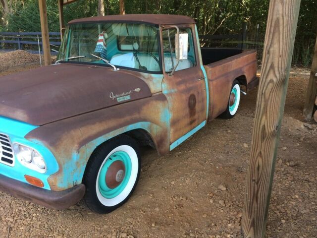 International Harvester C100 1962 image number 10