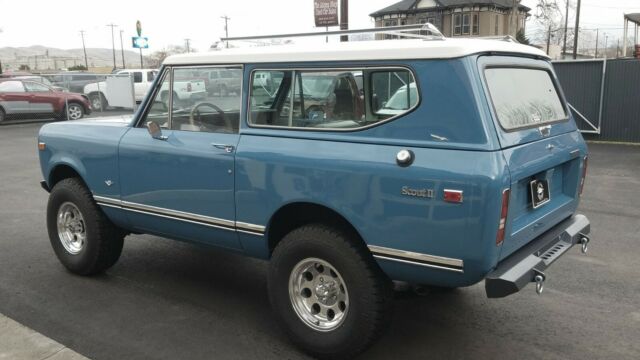 International Harvester Scout 1975 image number 2