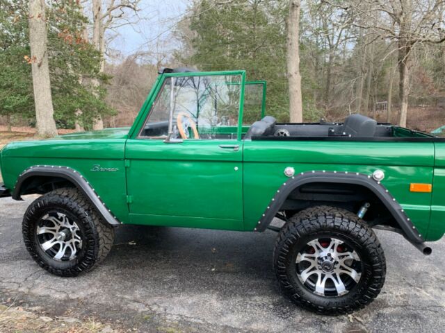 Ford Bronco 1973 image number 8