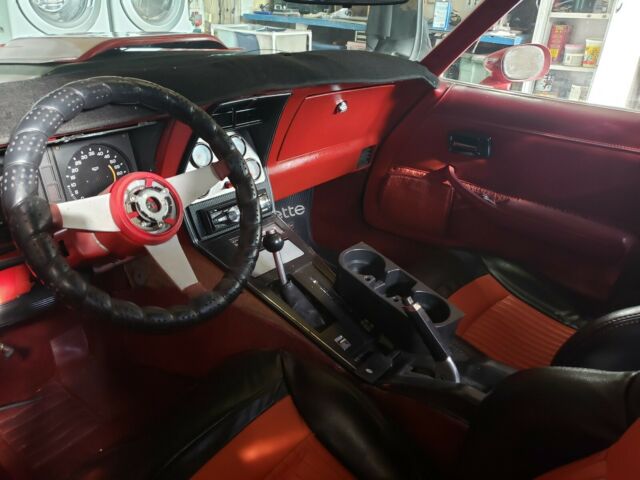 Chevrolet Corvette 1978 image number 14