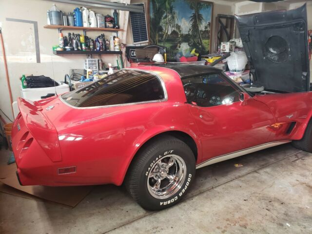 Chevrolet Corvette 1978 image number 3