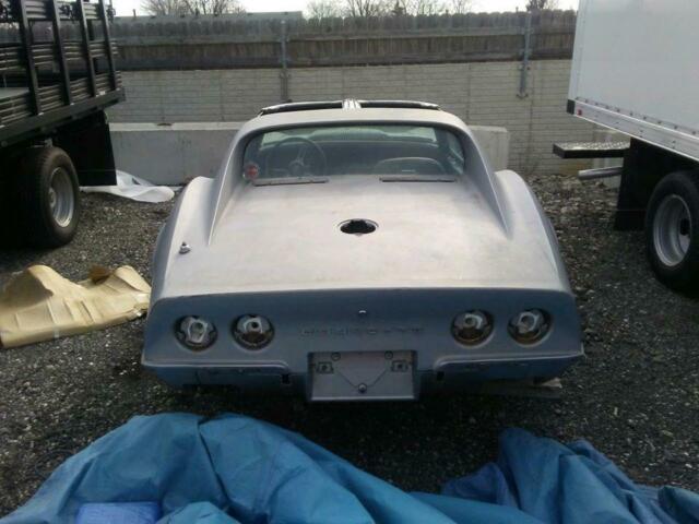 Chevrolet Corvette 1973 image number 7