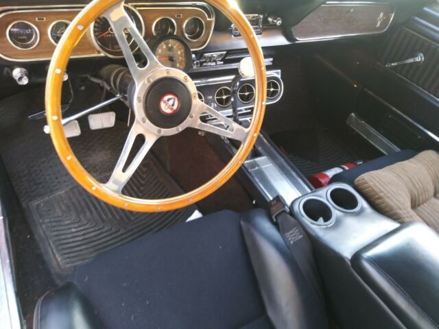 Ford Mustang 1966 image number 4