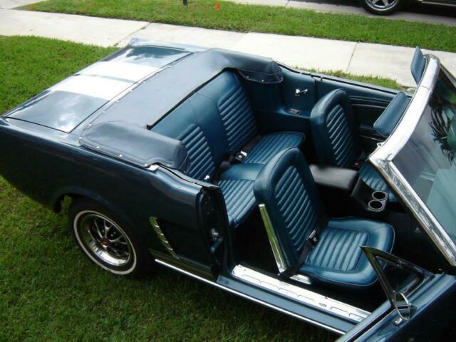 Ford Mustang 1964 image number 12