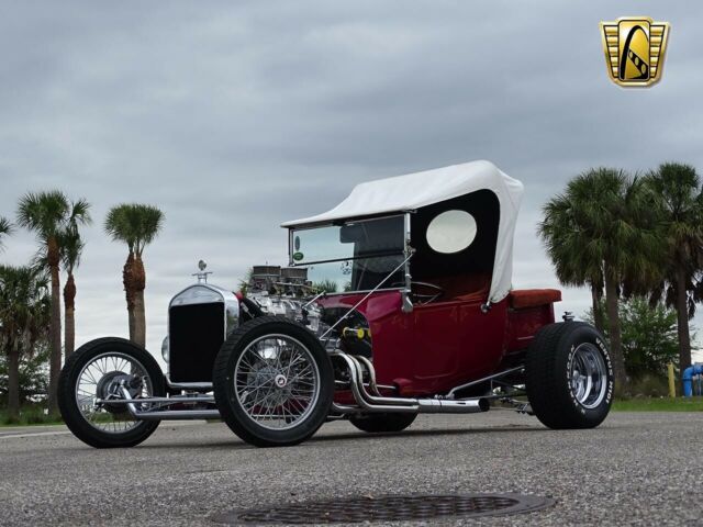 Ford Model T 1923 image number 2