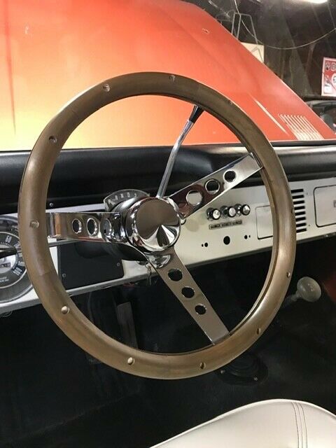 Ford Bronco 1975 image number 34
