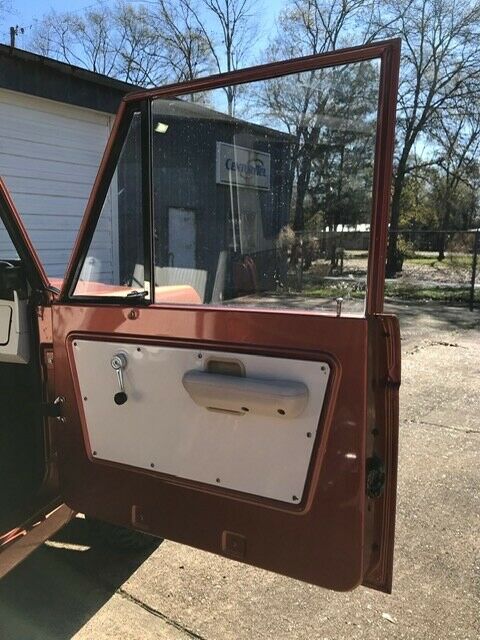 Ford Bronco 1975 image number 40