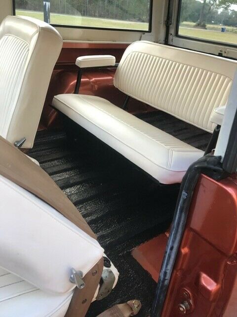 Ford Bronco 1975 image number 9
