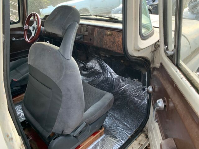 Chevrolet C-10 1963 image number 6