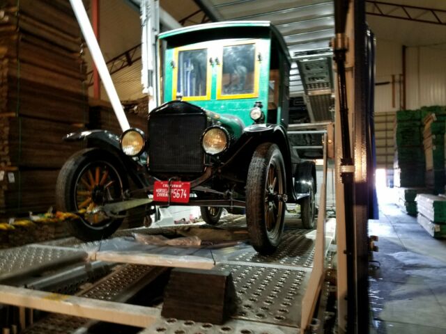 Ford Model T 1921 image number 4