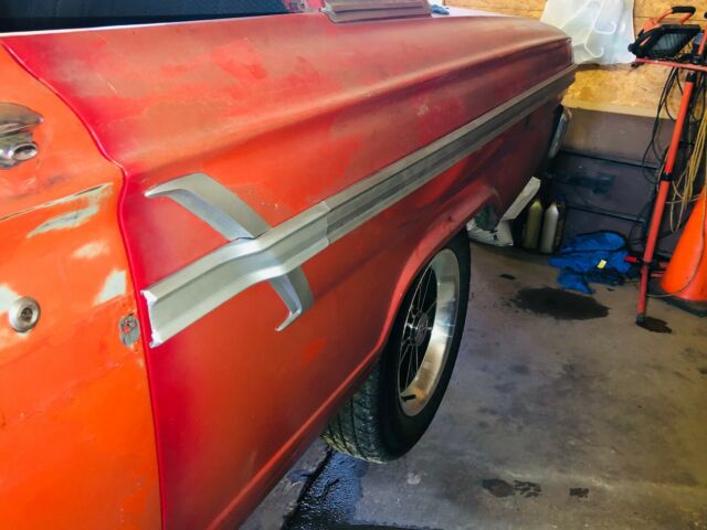 Ford Fairlane 1964 image number 33