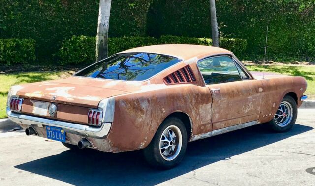 Ford Mustang 1966 image number 24