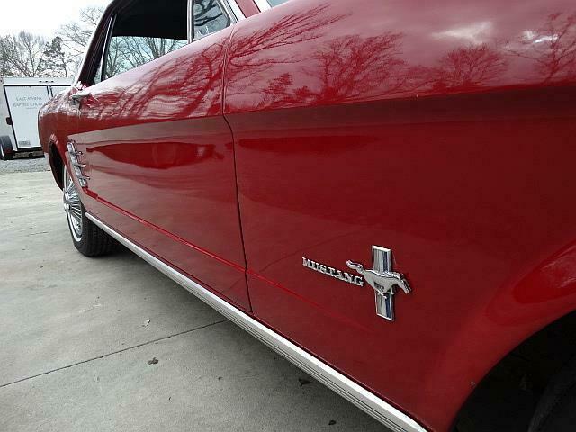 Ford Mustang 1966 image number 6