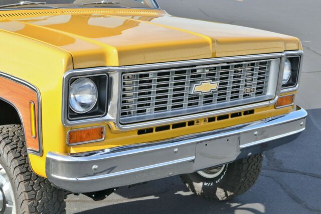 Chevrolet C/K Pickup 3500 1973 image number 26