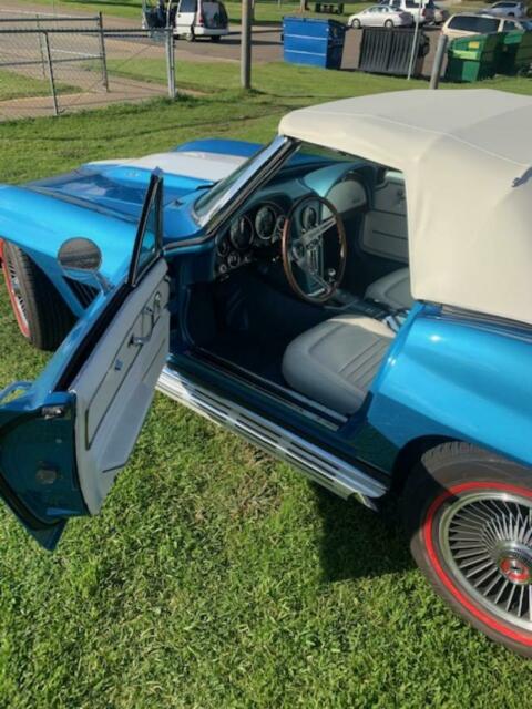 Chevrolet Corvette 1967 image number 41