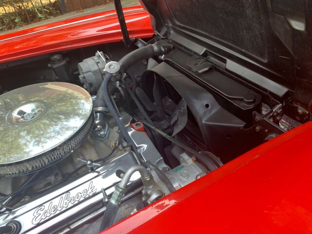 Chevrolet Corvette 1961 image number 39